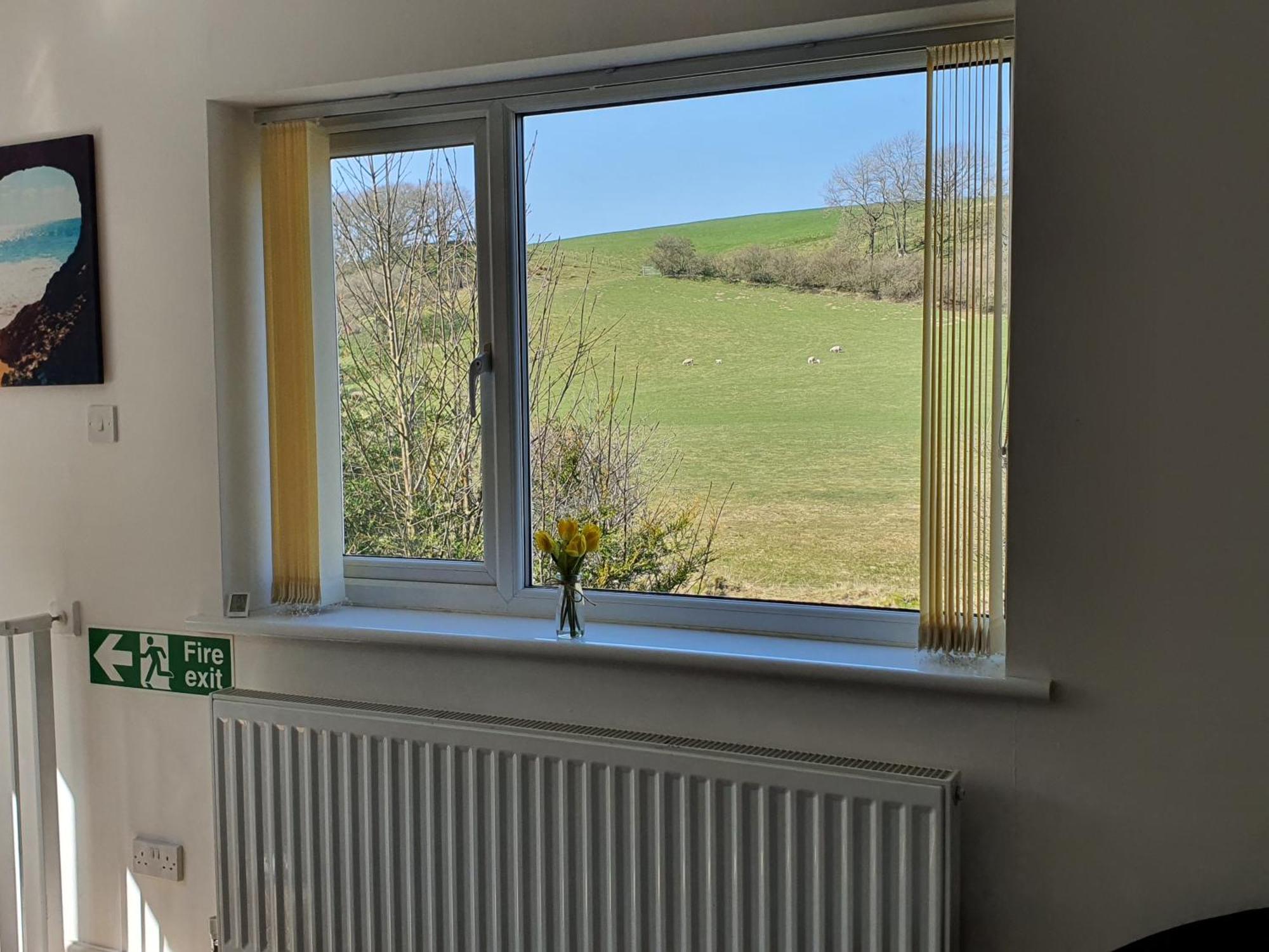Idyllic 2 Bedroom Self-Contained Upsidedown Annexe Llandrindod Wells Exteriér fotografie